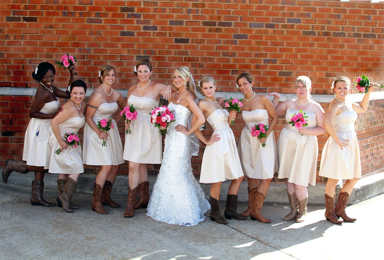 Country Style Bridesmaids Dresses With Cowboy Boots Hut Bar
