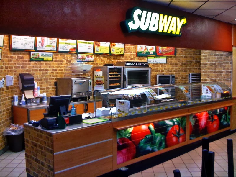 Literaturidades : La chica Subway Literaturidades : La chica Subway
