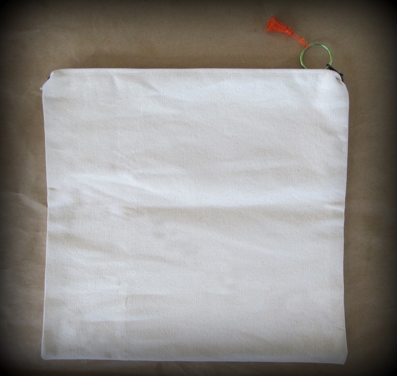 WobiSobi DIY Canvas Fold Over Clutch.