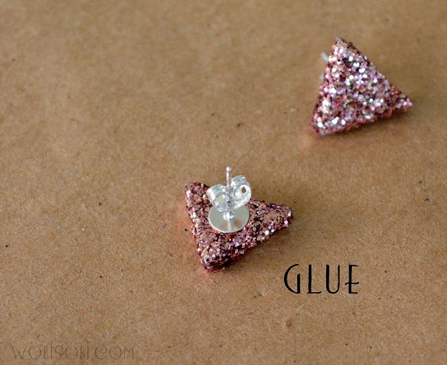 WobiSobi Glitter Triangle Earrings, DIY