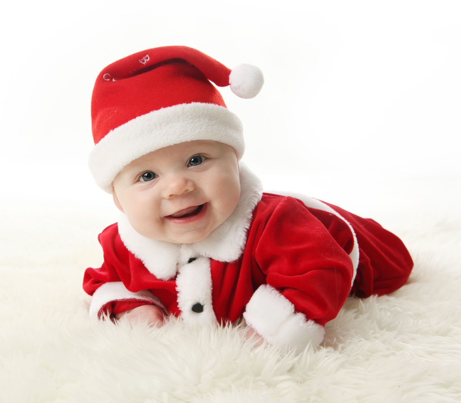 سجل حضورك بصورة طفل Christmas+Baby+2013+Photo