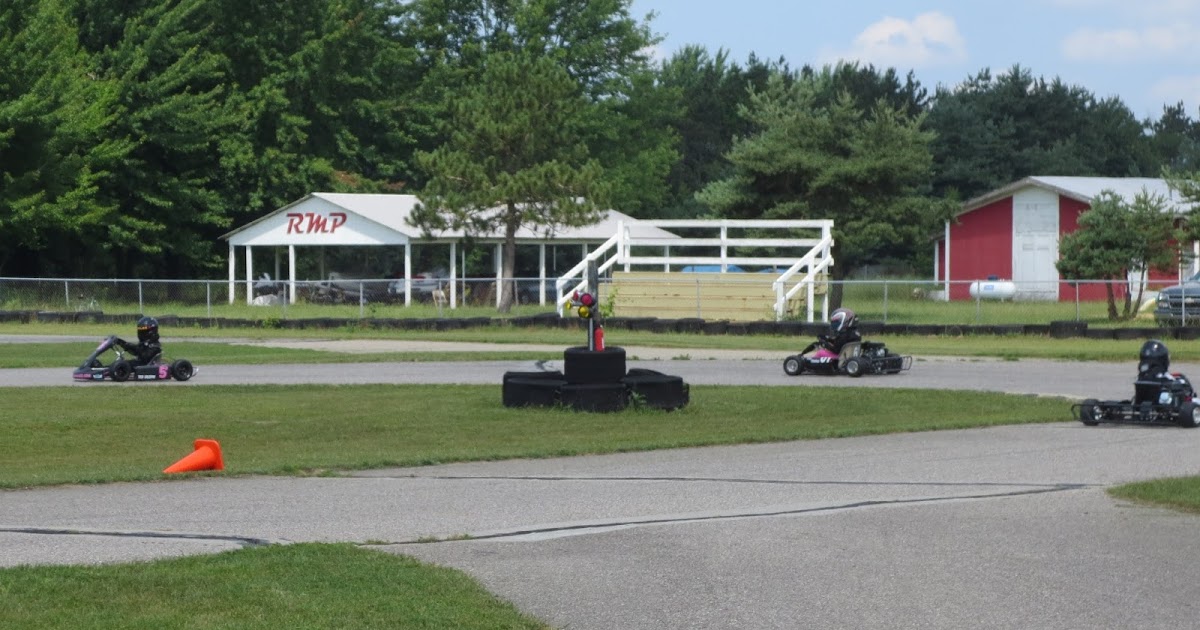 Girls Race 2 Ravenna Motor Park