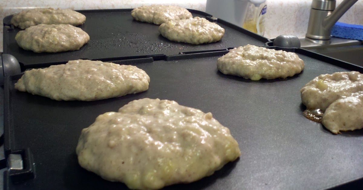 *Tree's Kitchen* Brown Sugar Banana Bread Pancakes with Vanilla