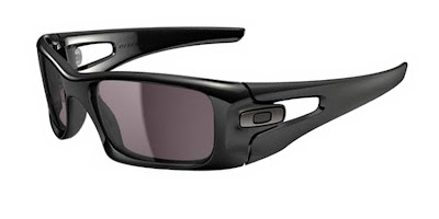 Lunettes de soleil Oakley Crankcase Polished Black Warm Grey oo9165-01