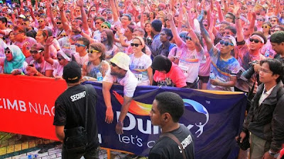 Dulux Turut 'Warnai' The Color Run™ Jakarta