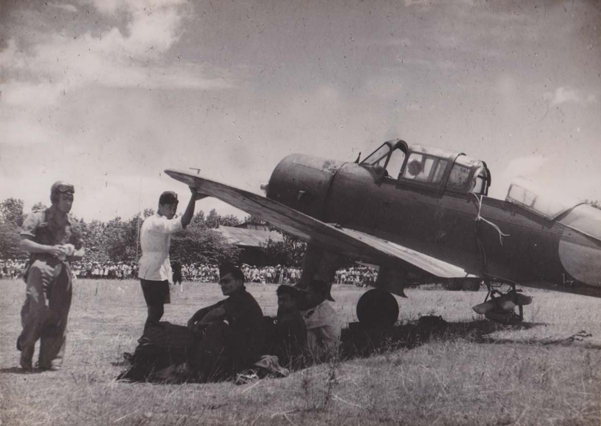 Ki-55 на поле летной школы