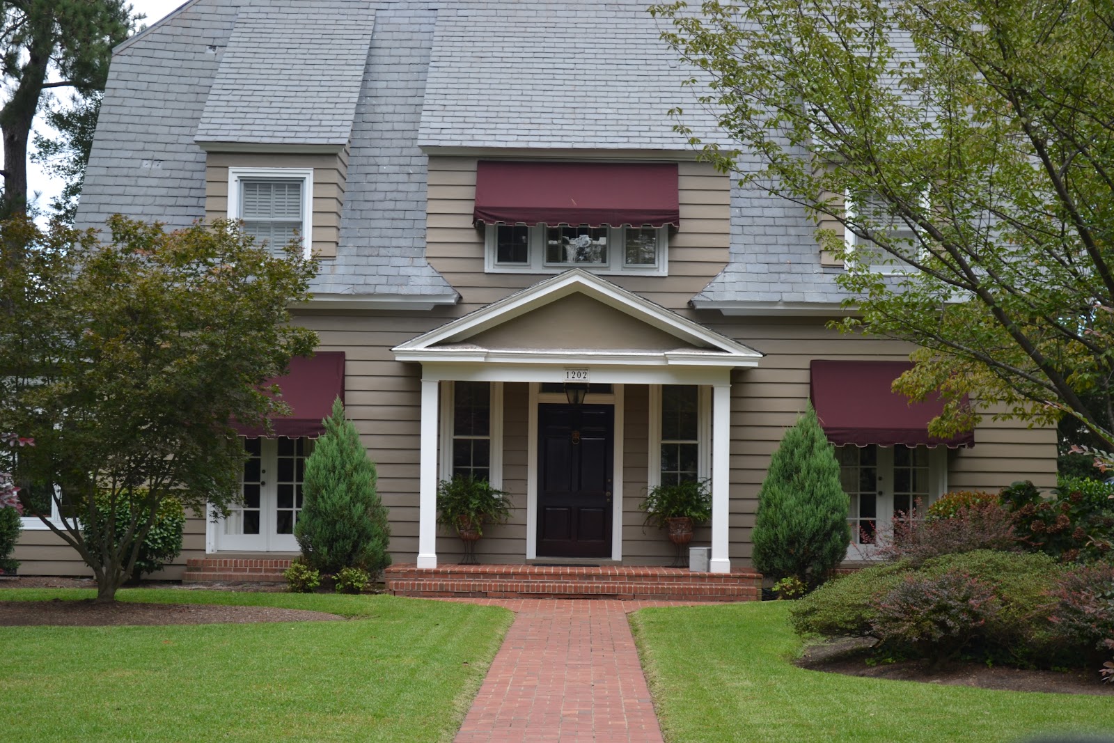 LUCY WILLIAMS INTERIOR DESIGN BLOG BEAUTIFUL HOMES OF NORFOLK, VIRGINIA