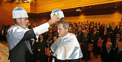 Manuel Rivas, en el acto de investidura de doctor honoris causa por la Universidade da Coruña Protocolo, Comunicación e Imagen Corporativa. Universidade da Coruña