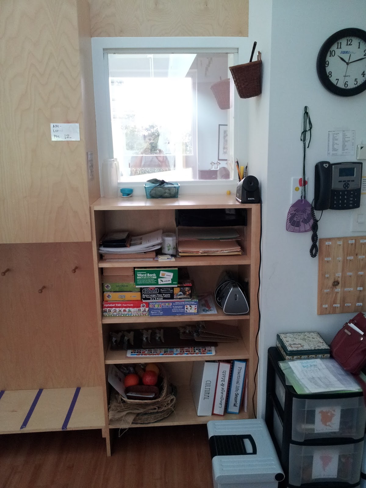 Simplysewn Montessori Bootcamp Teacher Workstation