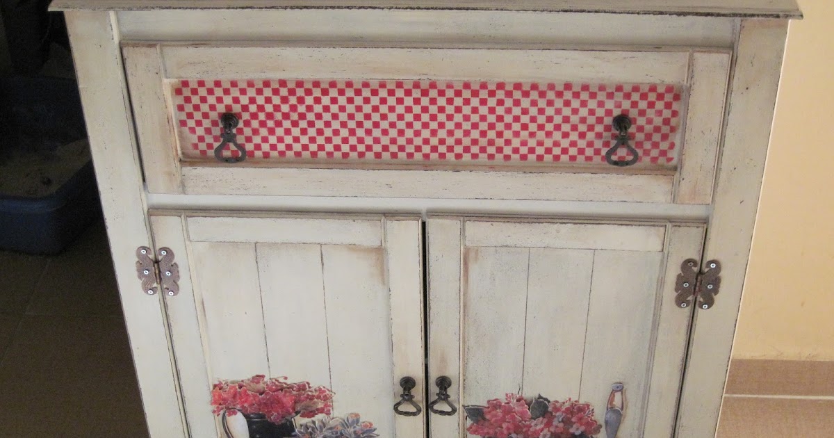 dokuz canlı kedi Hayvanatların Mühimmat dolabı