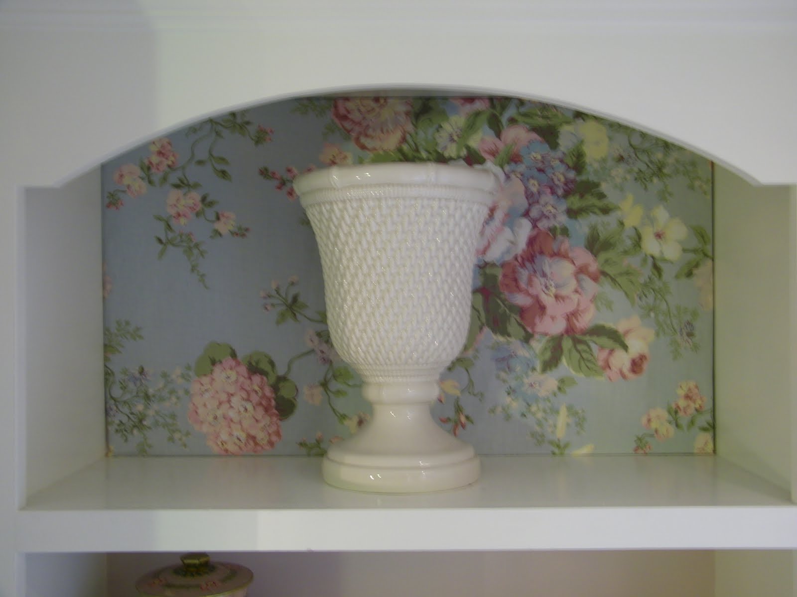 Maison Decor Floral Bookcase Backing