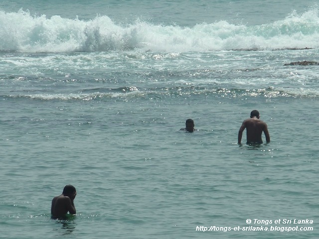 surf a tangalle au Sri Lanka