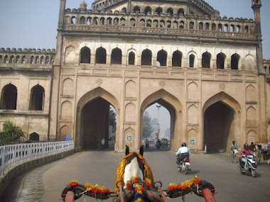 Entering the "Rumi Darwaza" of Old Lucknow City.