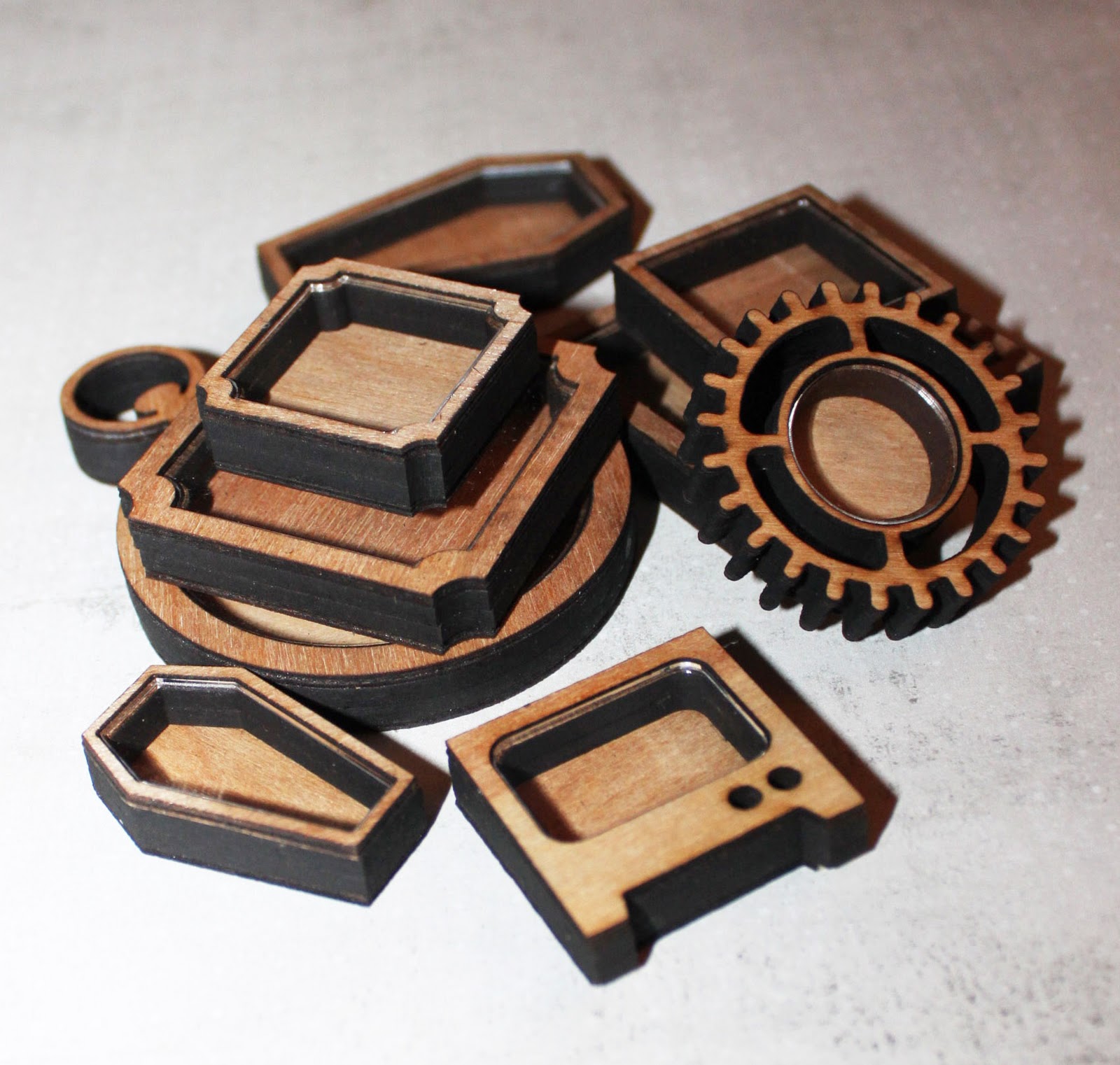 Retro Café Art Gallery Shadow Box Shrine Kit Tutorial