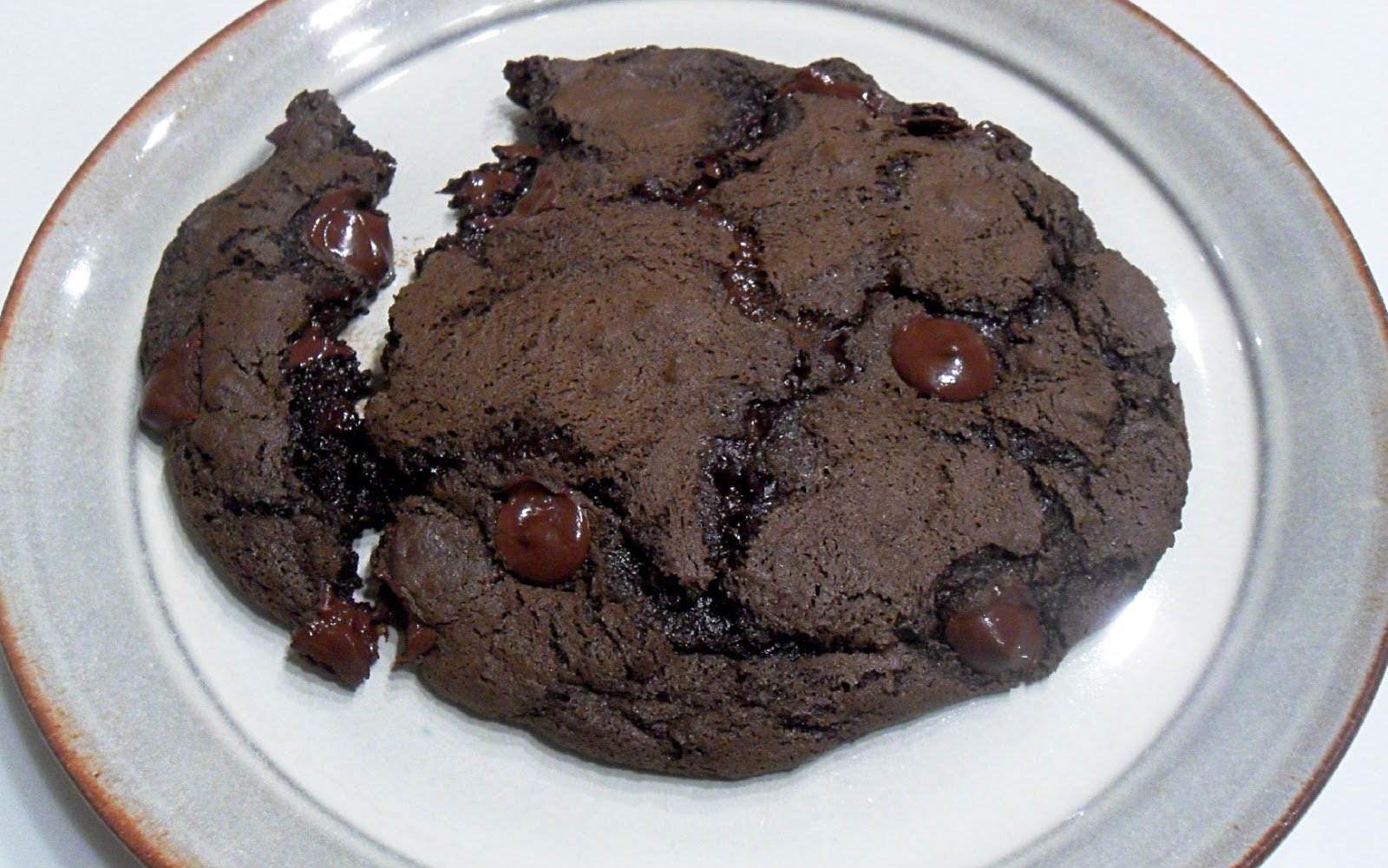 triple+chocolate+cookie1.jpg