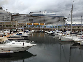 Spain, Anthem of the Seas in Vigo   by E.V.Pita (2015)   http://picturesplanetbyevpita.blogspot.com/2015/04/spain-anthem-of-seas-in-vigo-anthem-of.html     "Anthem of the Seas" visita Vigo  por E.V.Pita (2015)