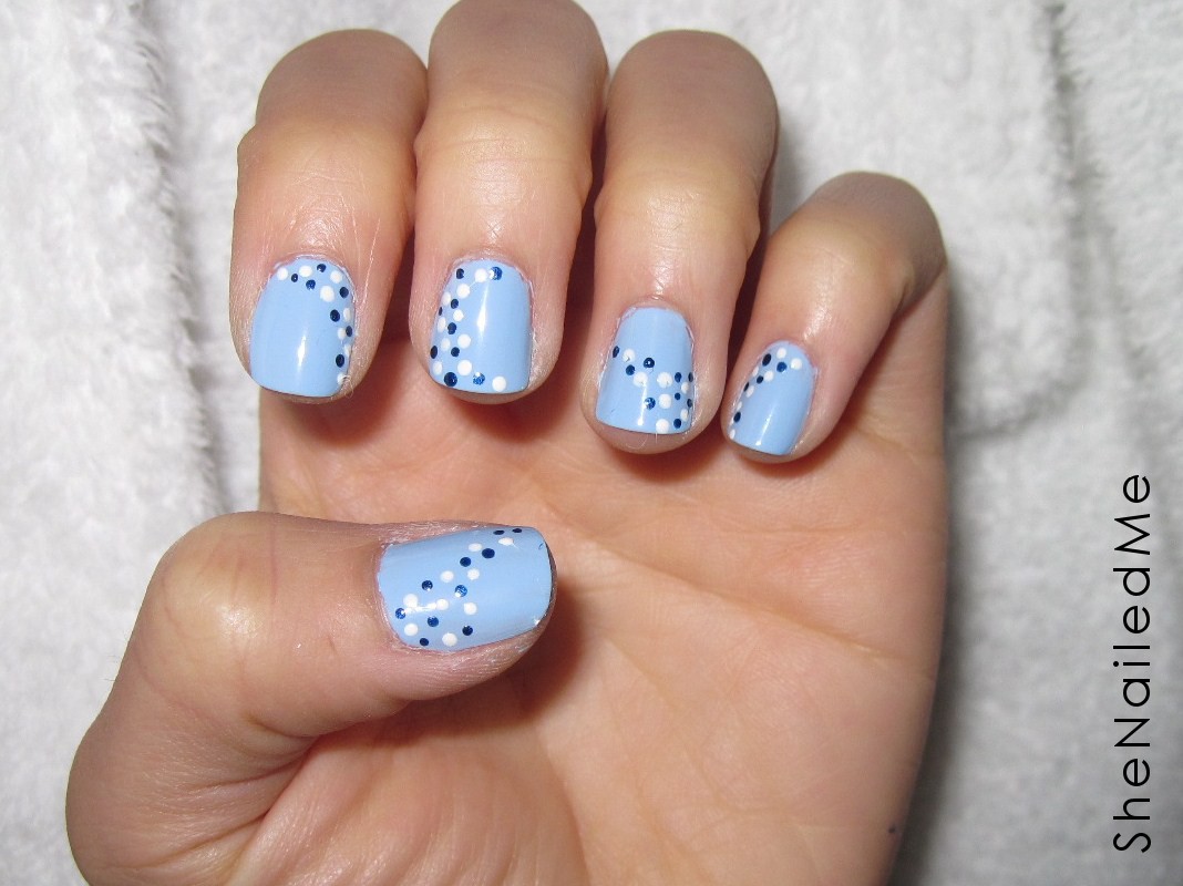 This is a really good quick nail design. Again, they are dots