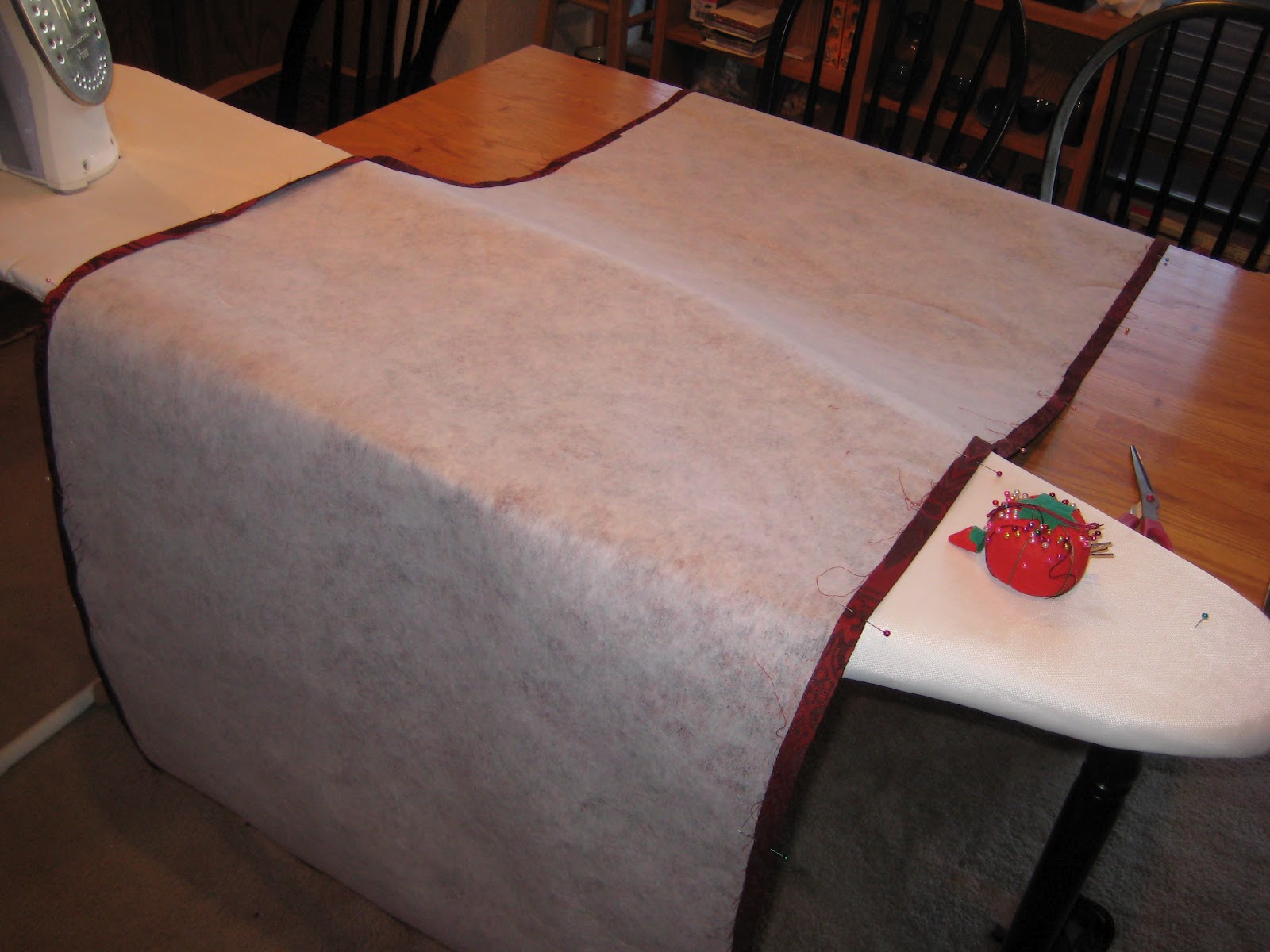 Robin Loves Quilting Make your own Roller Shade!