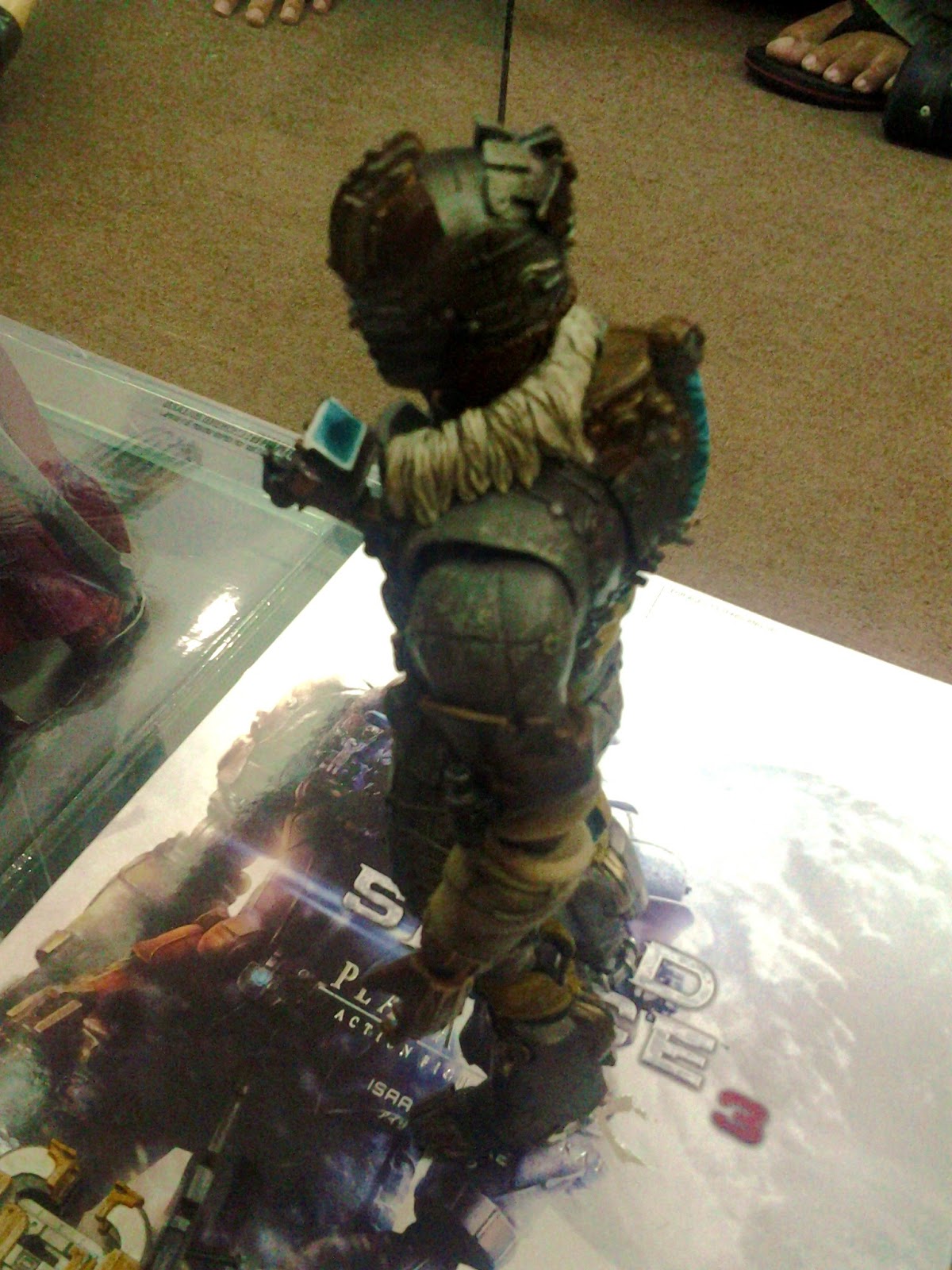 Toy Review: Play Arts Kai Isaac Clarke (Dead Space 3) 