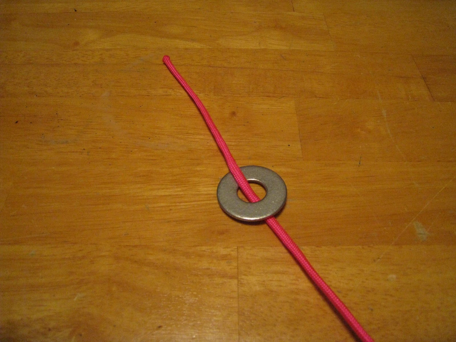 Crafts 4 Camp How to Tie a Half Hitch Knot