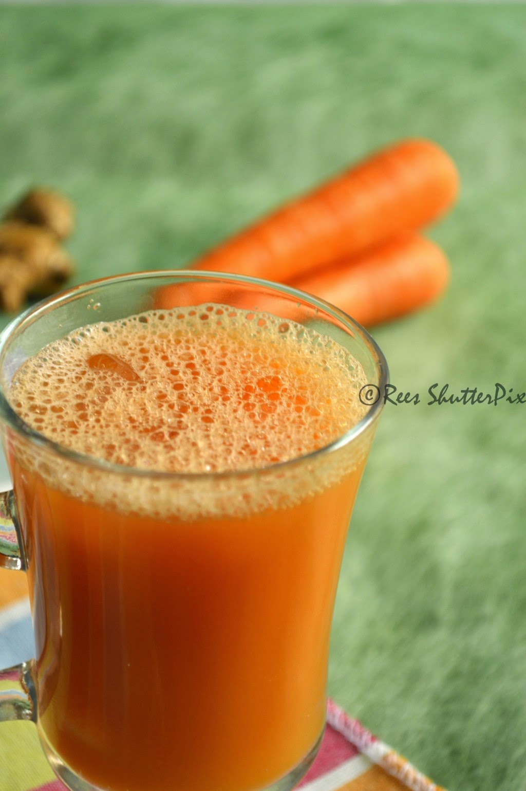 Beverages, Juice Recipes, Summer Drinks, carrot juice, weight loss drink, how to make refreshing carrot juice, carrot juice for kids, kids drinks, energy drinks