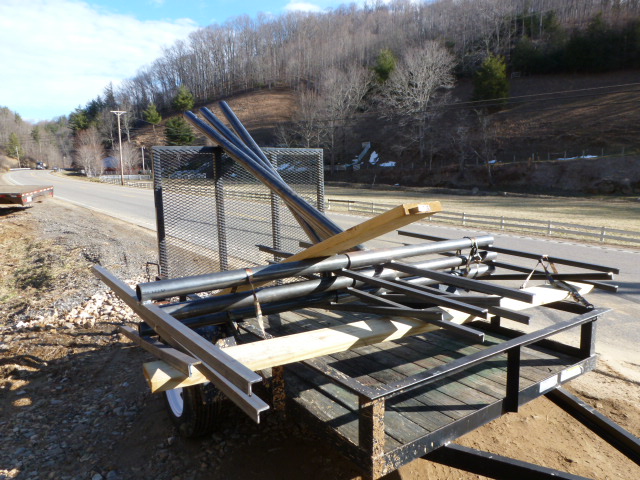 Mike and Lisa's World: Chapter 137...Our New Solar Panel Mounts