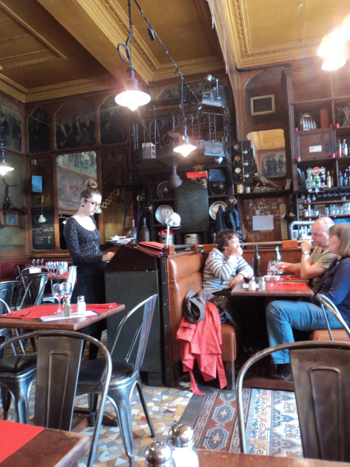 Big City Rodeo Cafe Charbon