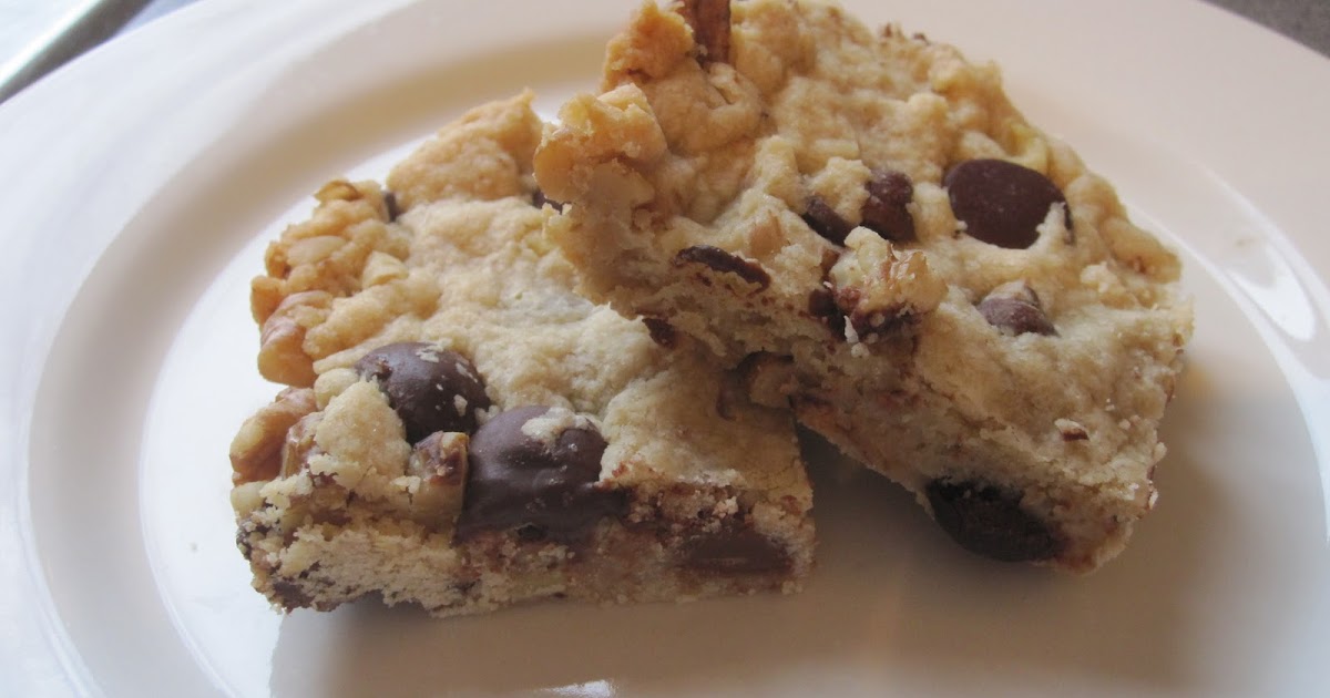 Chocolate Chip Nut Bars