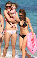 Maria Menounos getting out of the water
