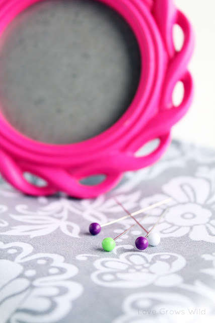 How to Make a Picture Frame Pin Cushion - a simple project to help keep your pins in check while you sew! via www.LoveGrowsWild.com #diy #tutorial 