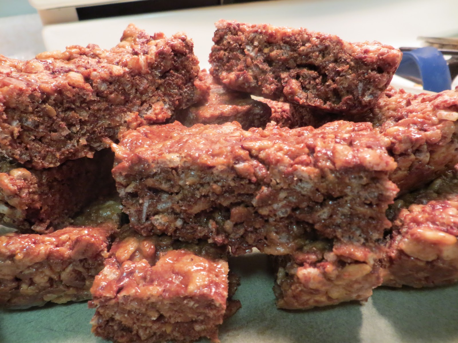 Low Fat and Naturally Sweet NoBake Puffed Rice Protein Bars