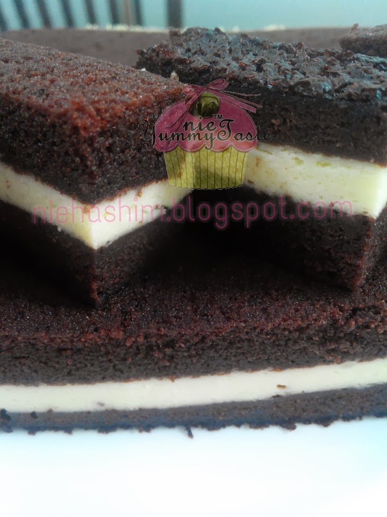 Choc Cheese Moist Cake