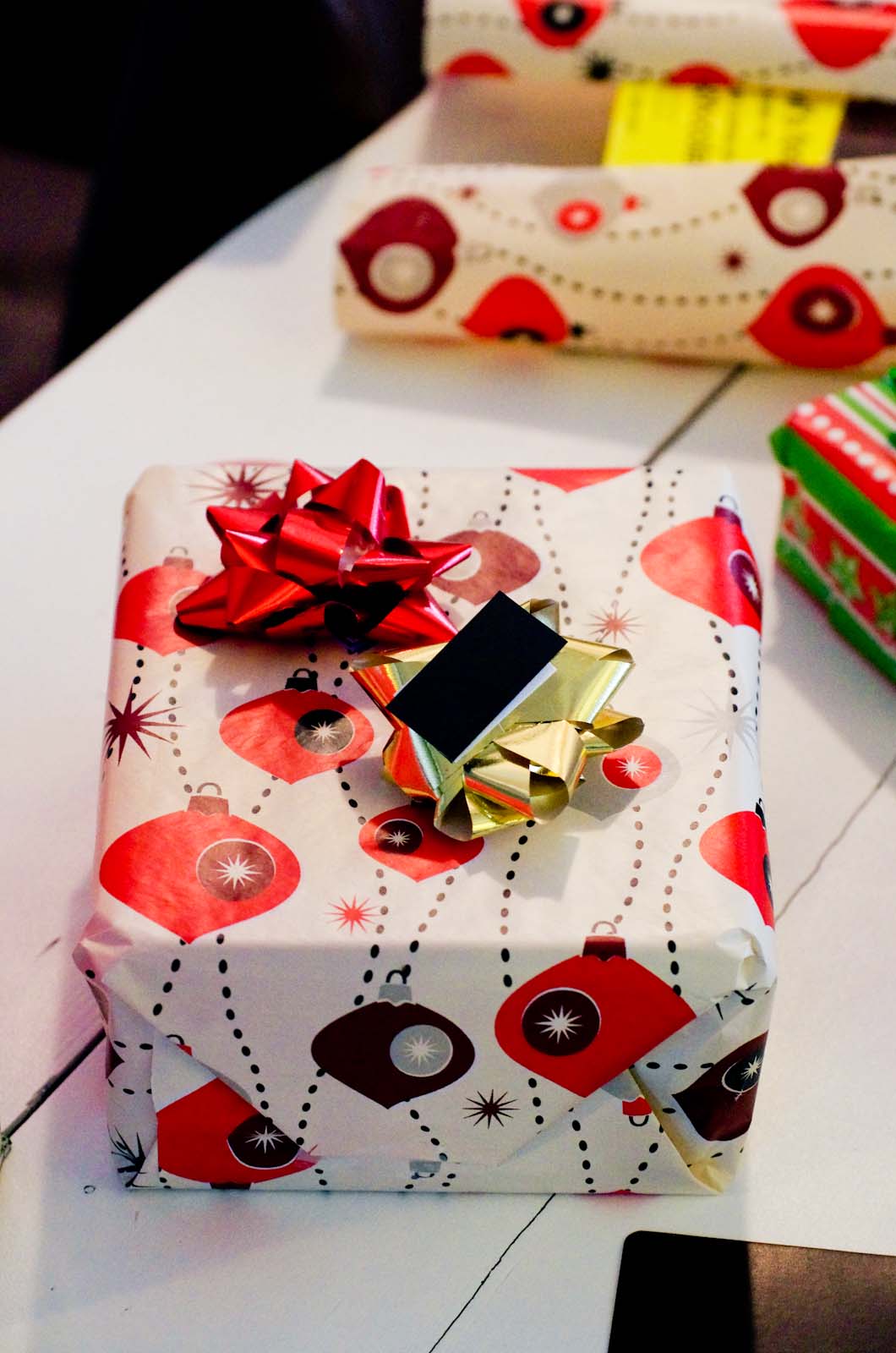 Gift Wrap Dramatic Play