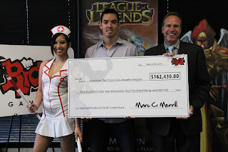 akali nurse raises cross