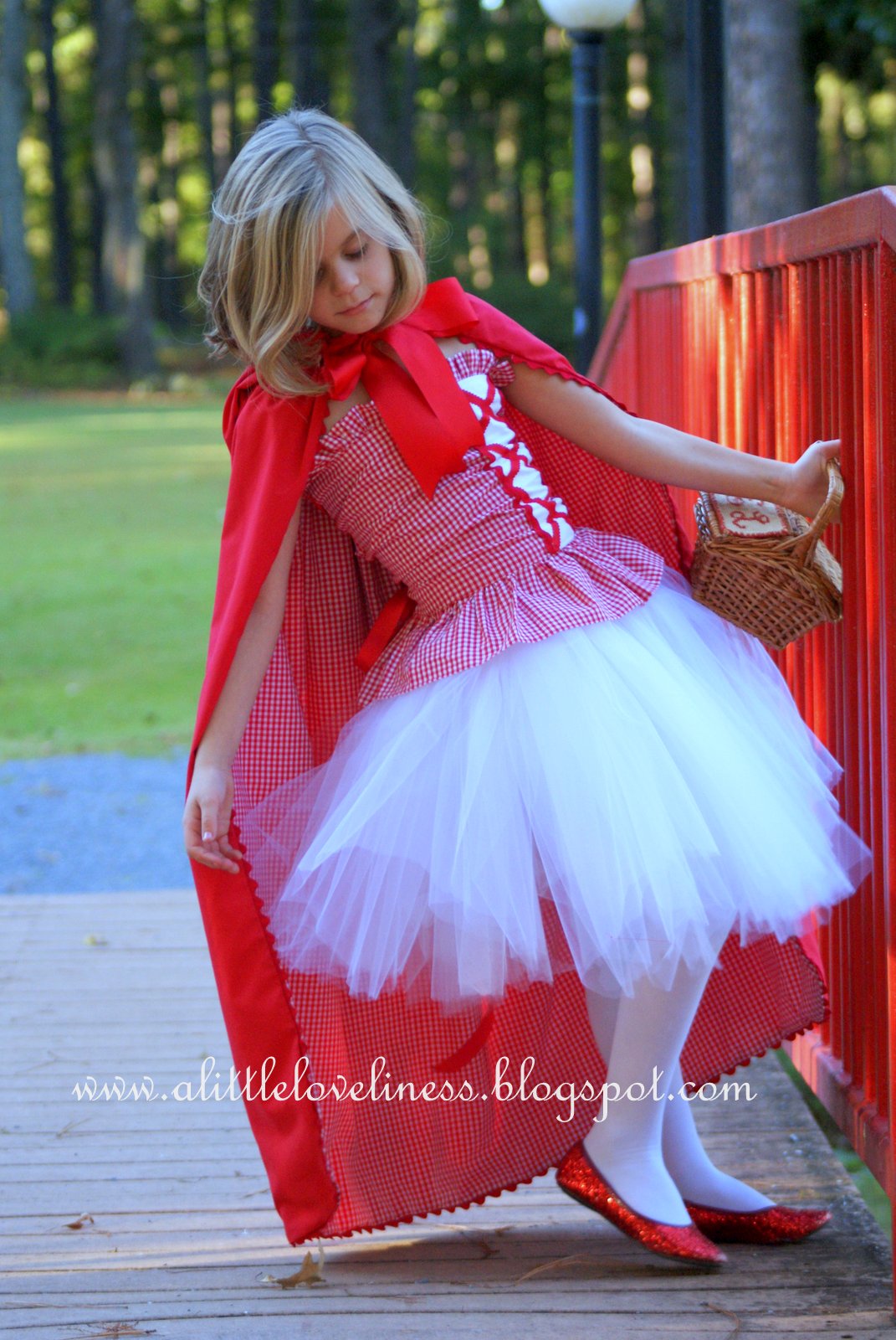 A Little Loveliness: Little Red Riding Hood Costume Tips & Tutorial