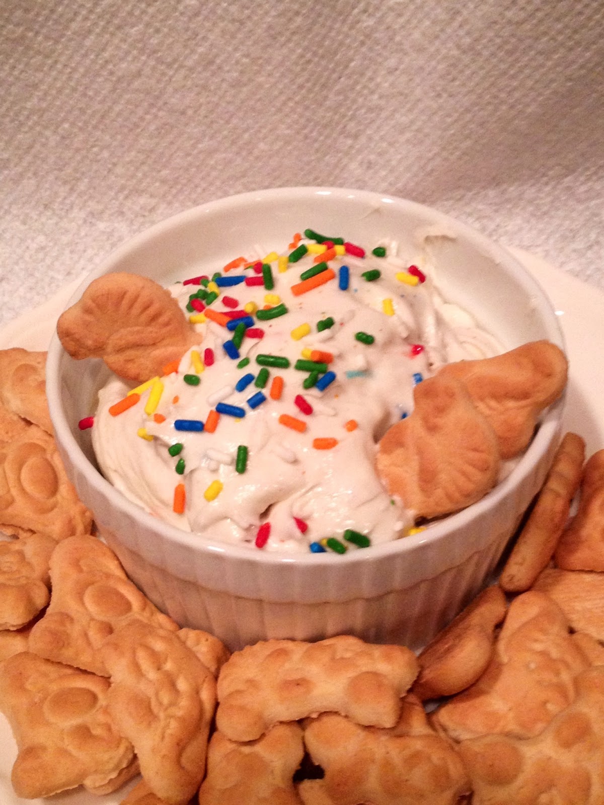 ! Skinny Funfetti Dip