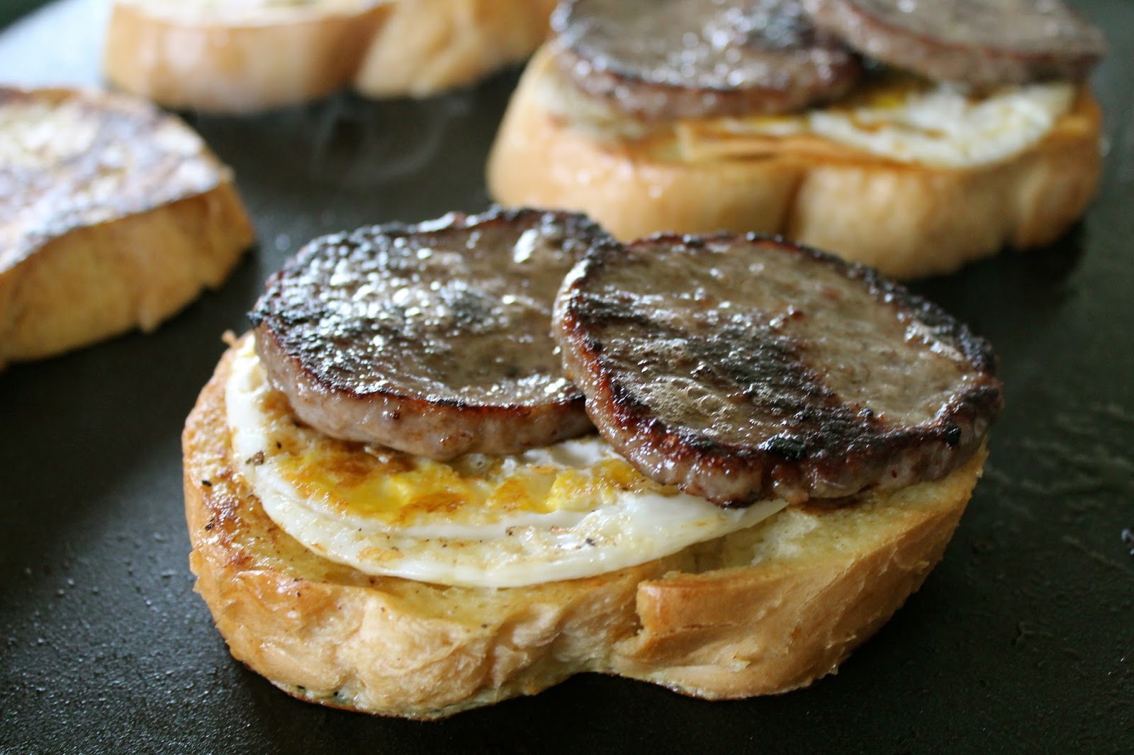 Mrs. Schwartz's Kitchen French Toast Breakfast Sandwich