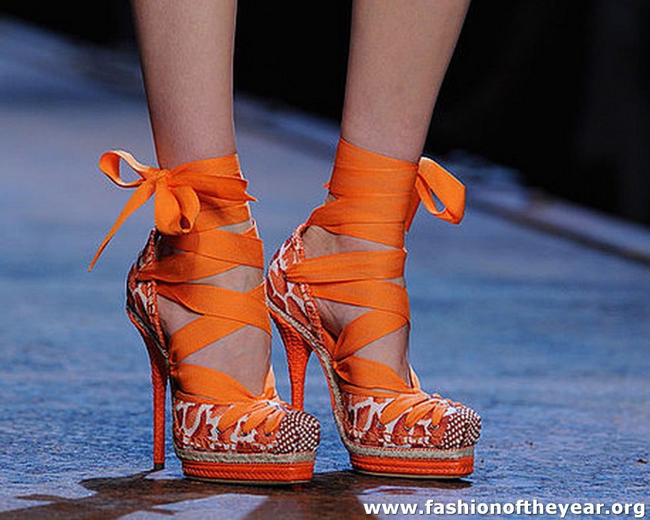 http://2.bp.blogspot.com/-X9oI-rf_fXg/TtpBOIGNQII/AAAAAAAAANs/M01sD6qHggs/s1600/Perple-Shoe-Trends-2012.jpg