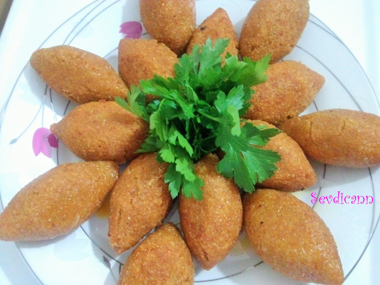 İçli Köfte Nasıl Yapılır Sevdicann