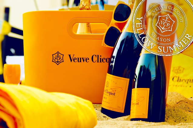 VEUVE CLICQUOT  Veuve Clicquot Rich Summer Lounge Event at Roppongi Hills  Oyane Plaza!