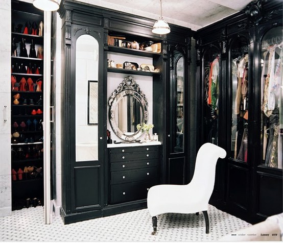 Glam Closet