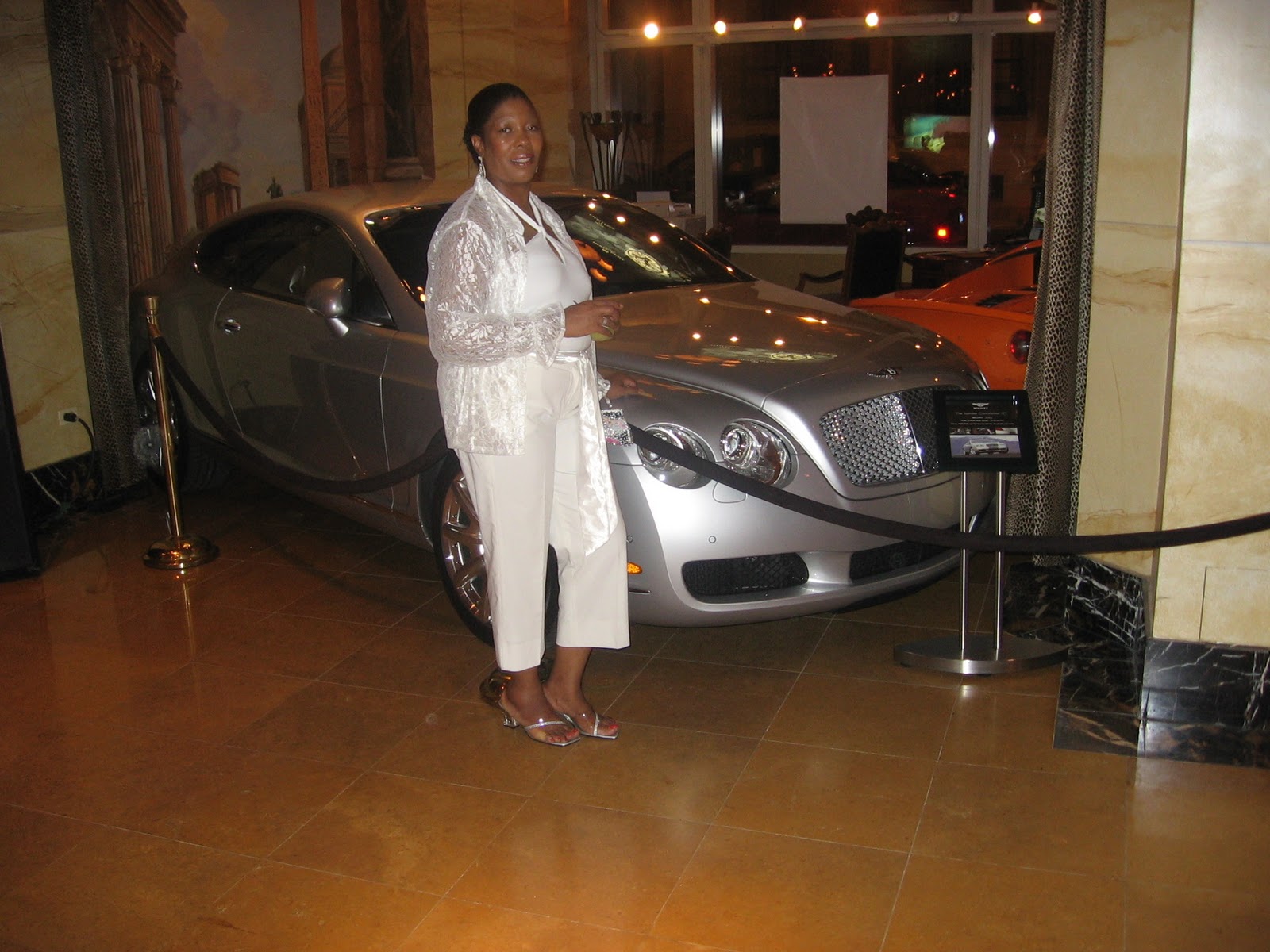 Latest Bollywood News, Top Fashion Trends.