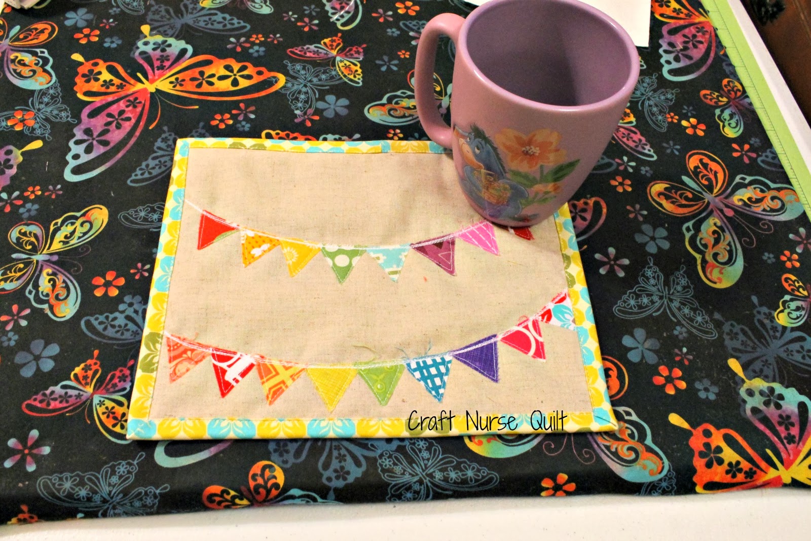 Craft Nurse Quilt Happy Bunting Mug Rug a Tutorial