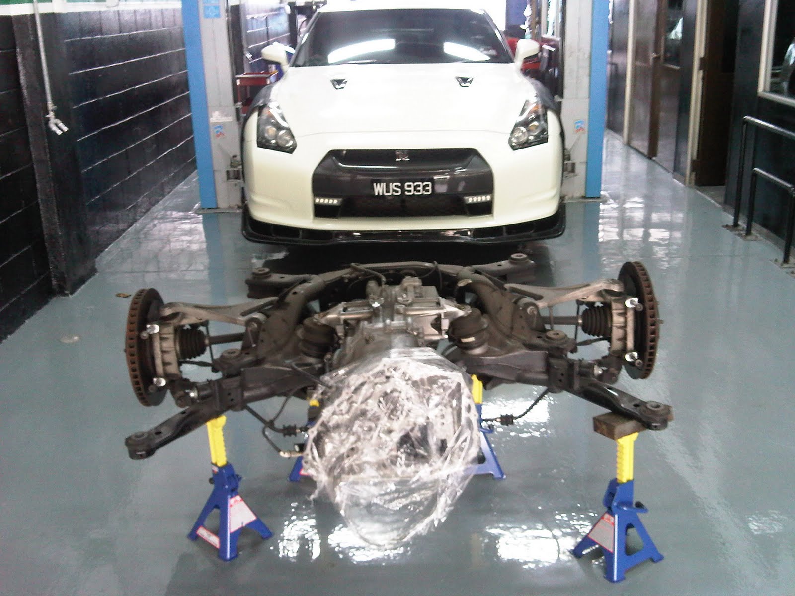 Another Nissan GTR VR38DETT Engine And Gearbox Rebuild Auto Trans Mobile