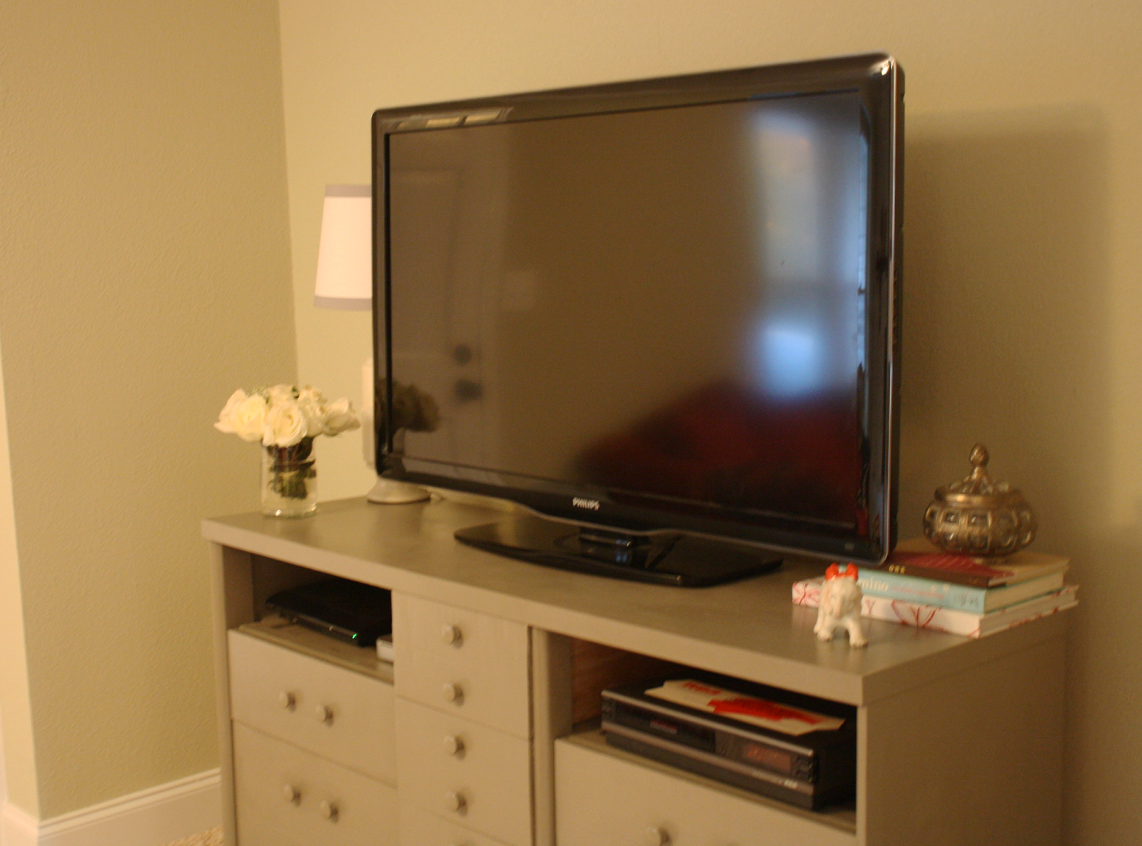 A Homemade Nest DIY dresser turned TV stand