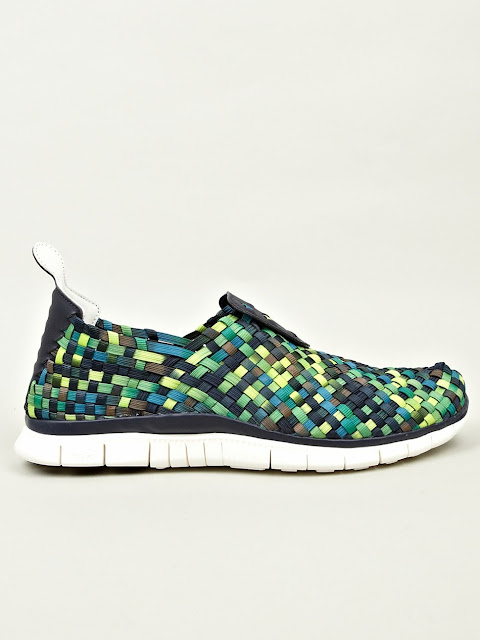 nike fabric trainers
