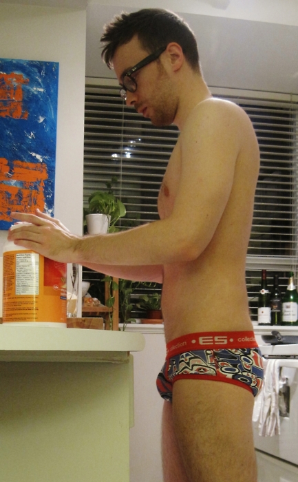 Ricos hombres en ropa interior