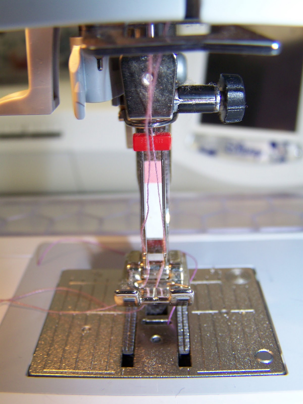 sewcreatelive DoubleNeedle Hem for Knits