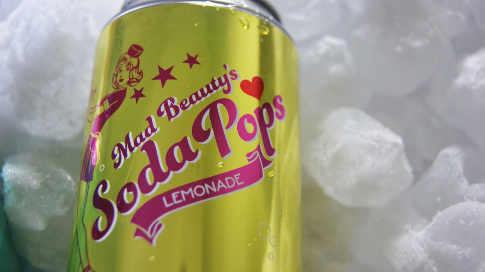 BEAUTY REVIEW MAD BEAUTY SODA POPS FIZZING BATH SALTS A Life With Frills