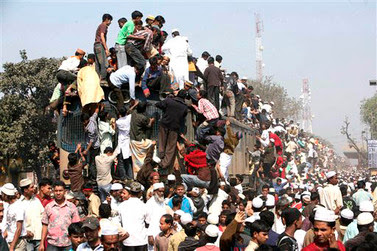 traveling+on+train+in+india+%25286%2529.jpg